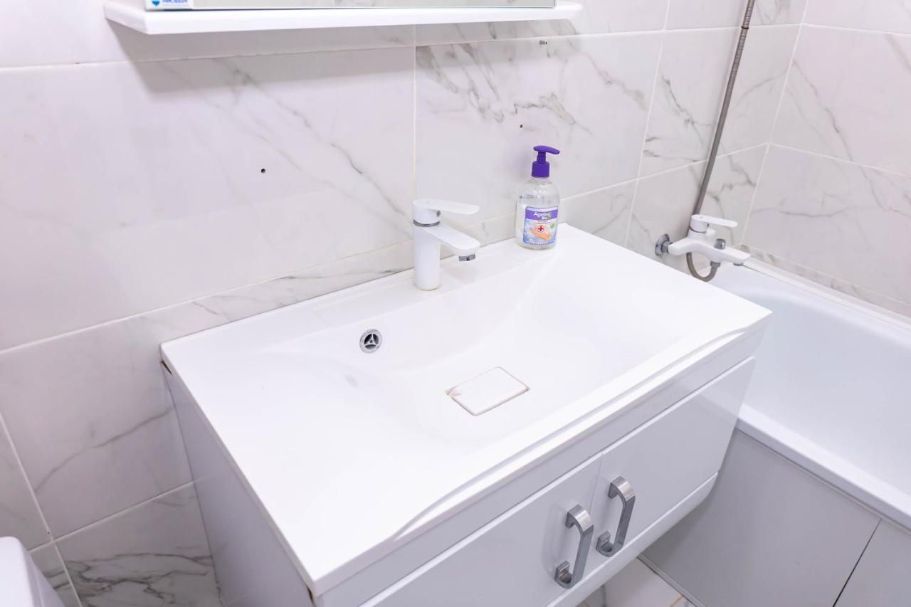 Апартаменты Актобе Люкс Aktobé Extérieur photo